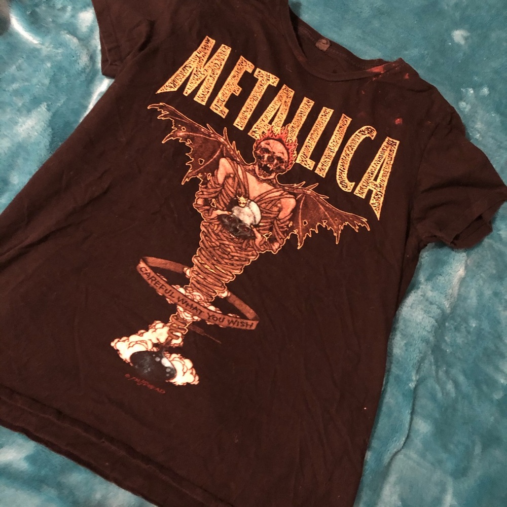 Metallica t shirt